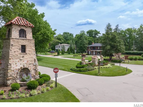 1 The Prado, Saint Louis, MO 63124