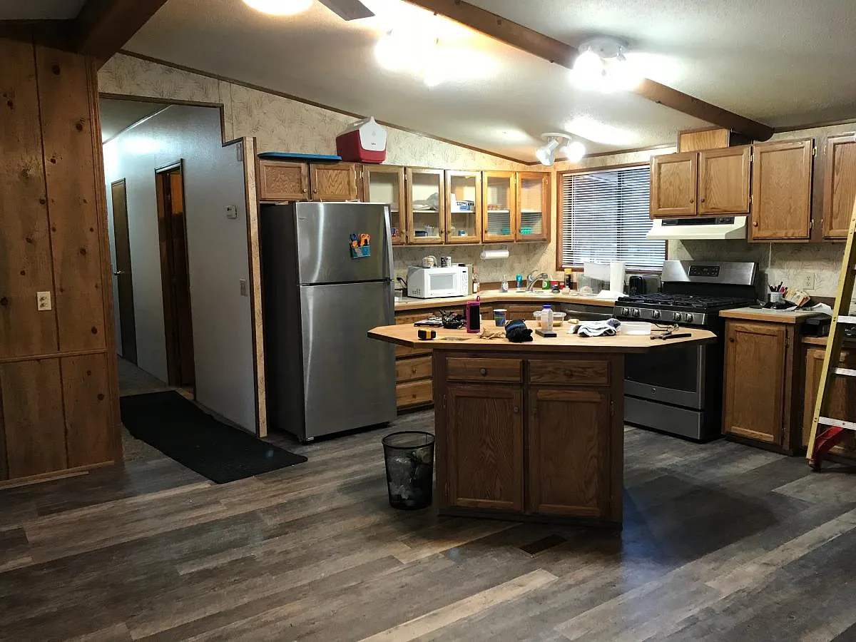 3 bed, 1344 sqft, $2,000 — Photo 1