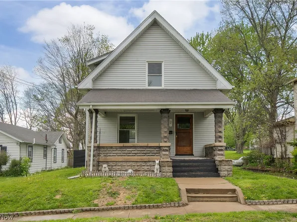 2 Ohio Ave NE, Massillon, OH 44646