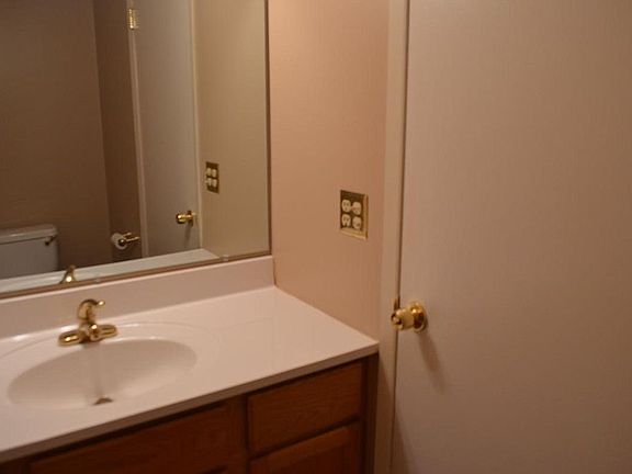 3rd image of 5083 Buckingham Pl #544