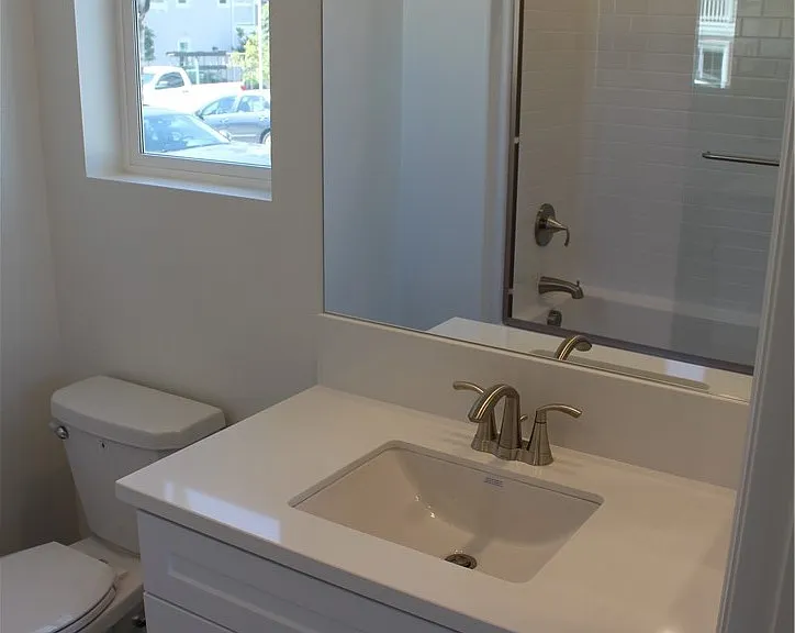 18373 Iris Ln #18373 — Photo 16