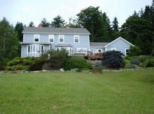 510 Race Rd, Coupeville, WA 98239