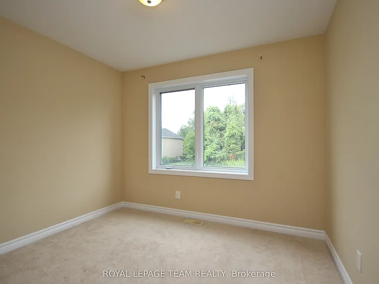 593 Clearbrook Dr — Photo 20