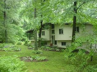 235 Lincoln St, Hudson, MA 01749
