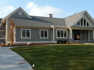 2625 Welch Rd, Commerce Township, MI 48390