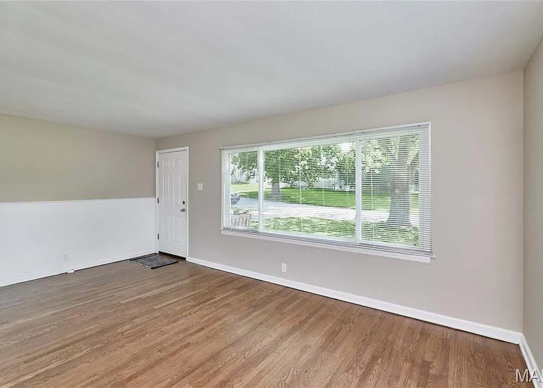 2 bed, 888 sqft, $1,250 — Photo 3