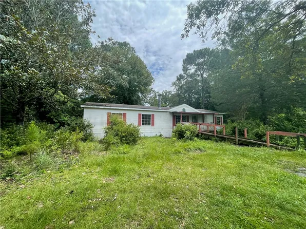 1981 Blount Crossing Rd SE, Darien, GA 31305