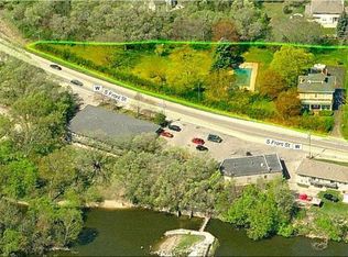 602 S Front St, Burlington, WI 53105