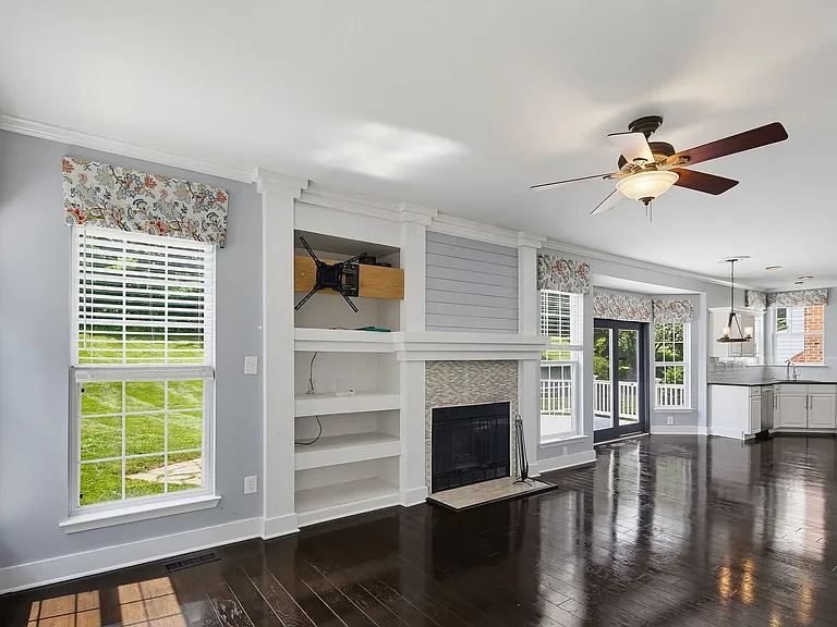 6505 Autumn Wind Cir — Photo 11