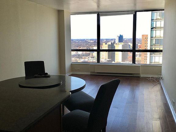 Living room/Dinning area