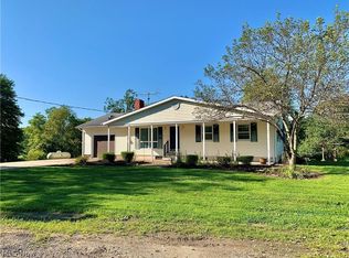 5107 Monroe Center Rd, Conneaut, OH 44030