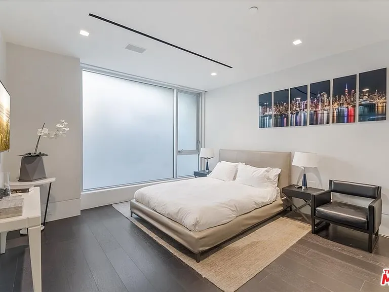 1620 Carla Rdg — Photo 26