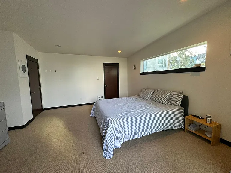8619 23rd Ave NE — Photo 33