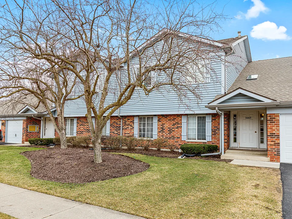 1665 Commodore Ct #7
