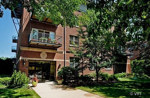 1st image of 1319 Chicago Ave APT 204