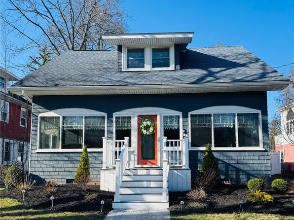 197 Long Ave, Hamburg, NY 14075