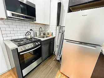 Rented by Bond New York