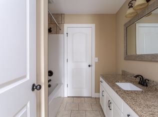 1188B Waxwing Dr, Florence, SC 29505