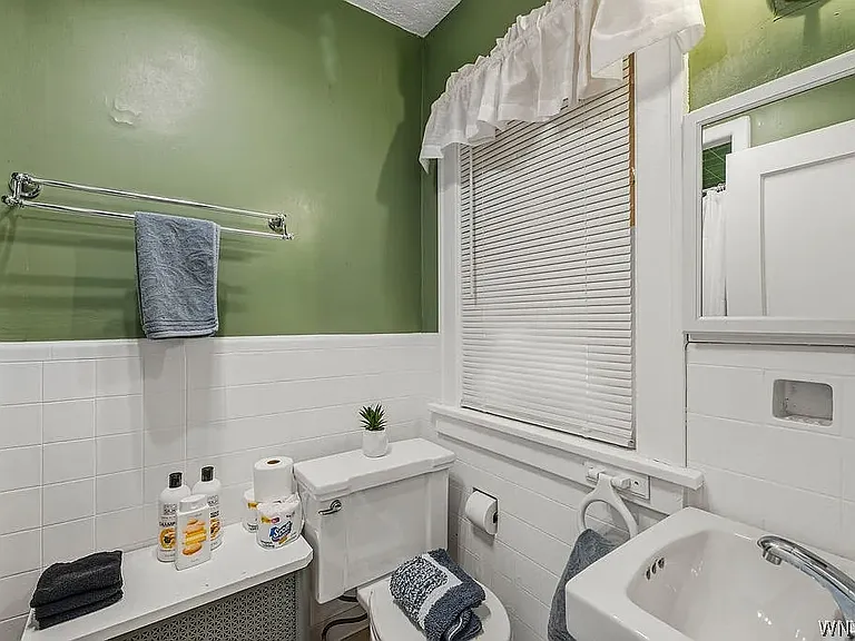 44 Rand Ave #1 — Photo 16
