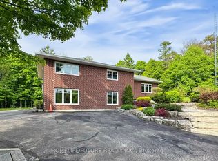 5556 Vivian Rd, Whitchurch Stouffville, ON L4A 3G9