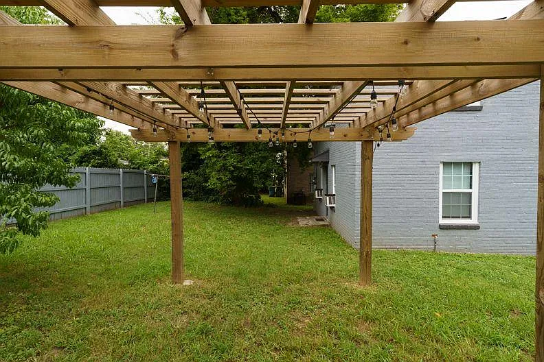 1 bed, $850 — Photo 2