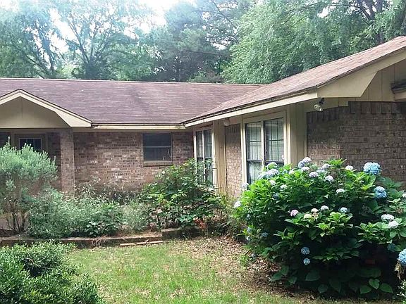 3rd image of 1631 County Road 3113