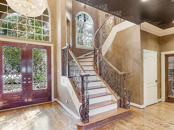 4th image of 13102 Springmint Ct