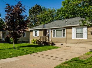 1925 Neidhart Ave, Marquette, MI 49855
