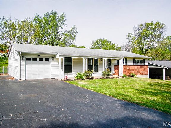 2nd image of 1315 Jeanne Hills Dr