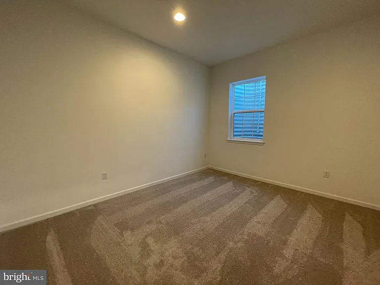 1870 Shady Ln #337 — Photo 38