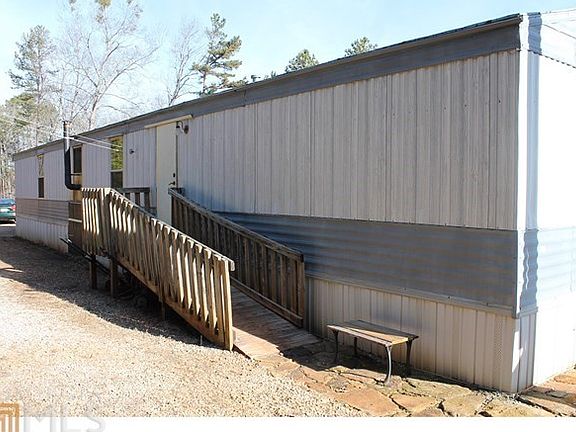 2nd image of 402 N Holcomb Dr