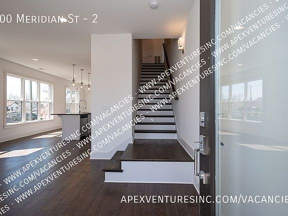 5th image of 900 Meridian St #2