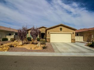 11193 Camden St, Apple Valley, CA 92308
