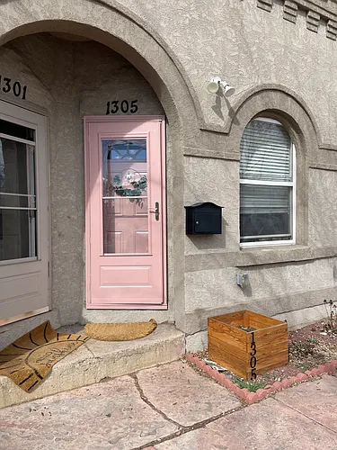 1305 E 31st Ave Photo 1