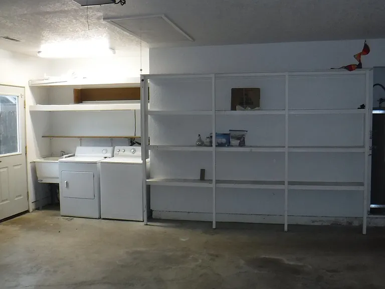 570 Velopa Ct — Photo 12