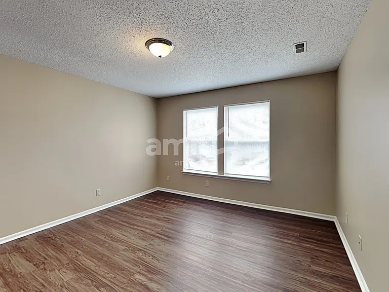 11 Lowell Ct — Photo 21