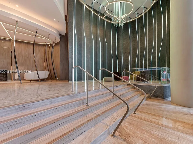 1000 Brickell Plz #Penthouse 6006 — Photo 33