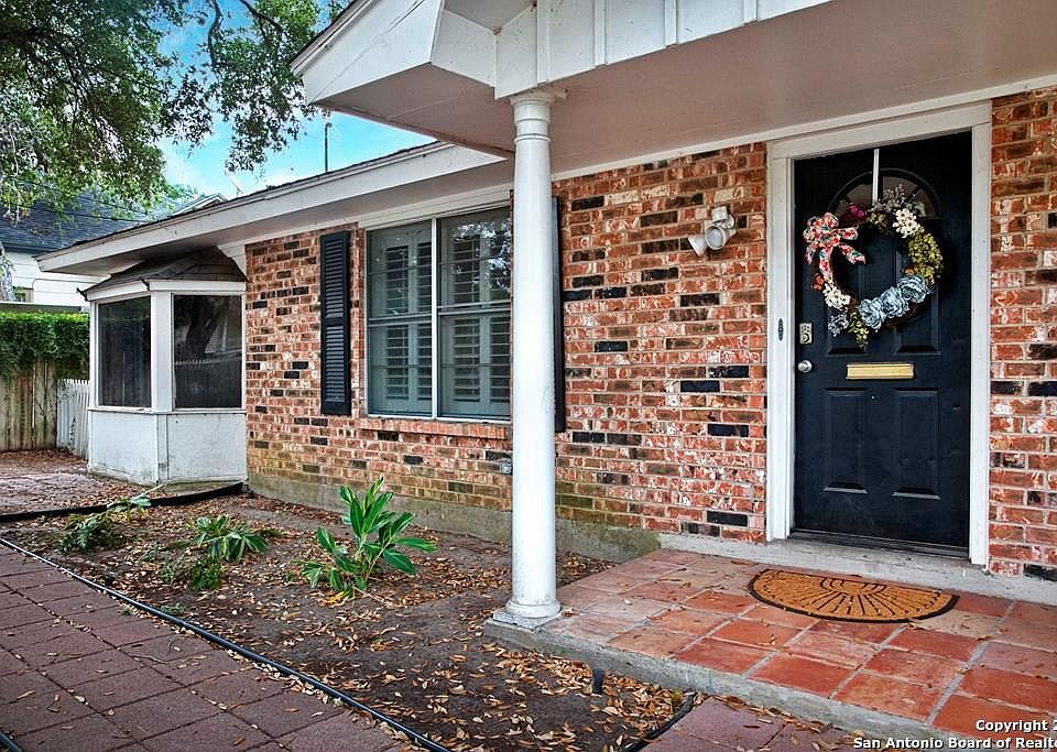 1st image of 506 E Hefferman