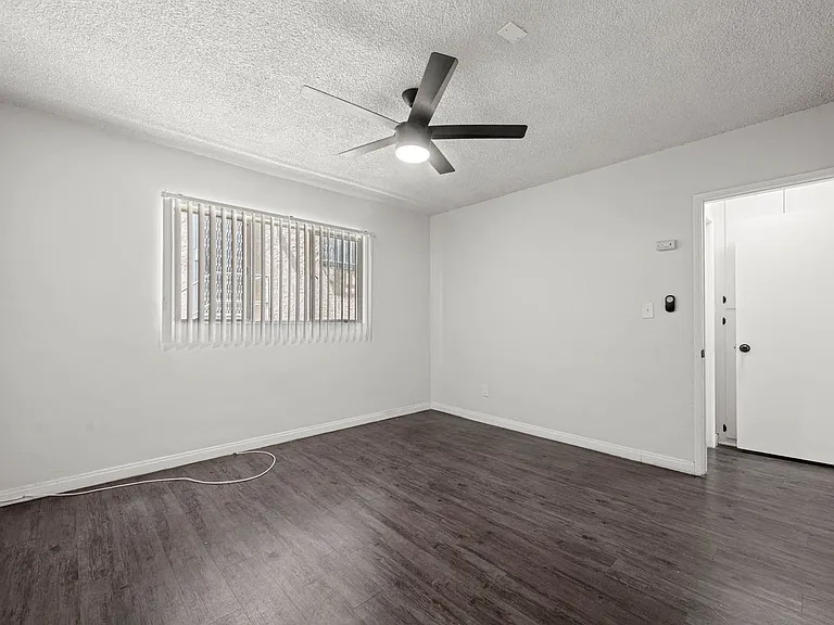 3868 S Potomac Ave #7 — Photo 15