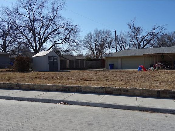 3rd image of 1820 Gravley Dr