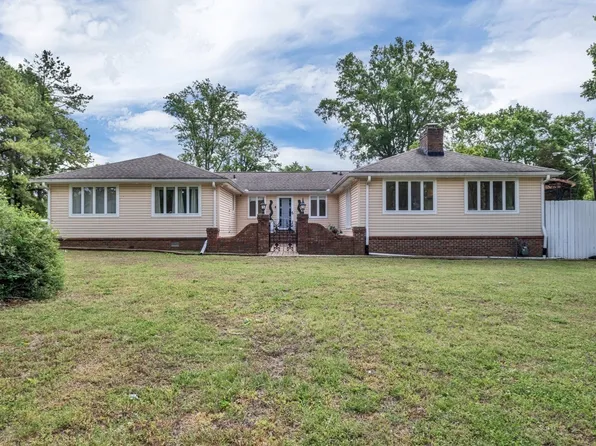 454 W Campbell Rd, Goodlettsville, TN 37072