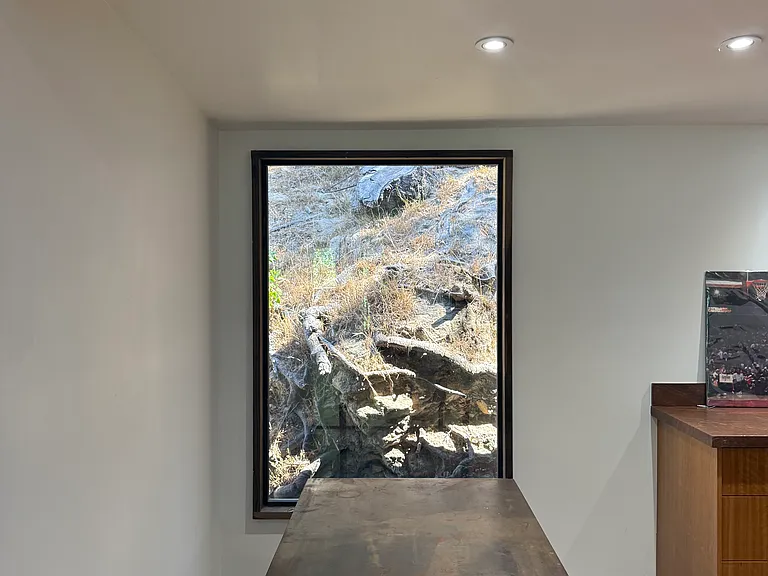 19475 Grand View Dr — Photo 16