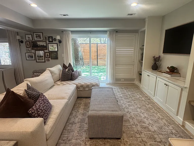 3709 Meredith St — Photo 4