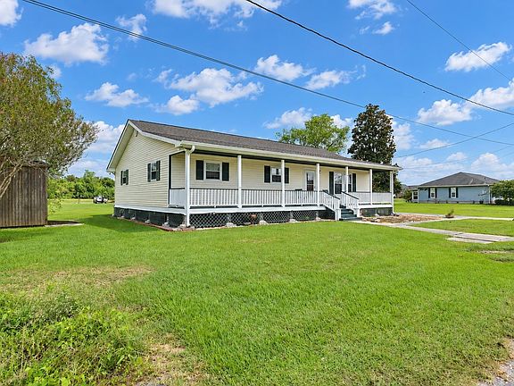 3rd image of 308 Elvira Dr