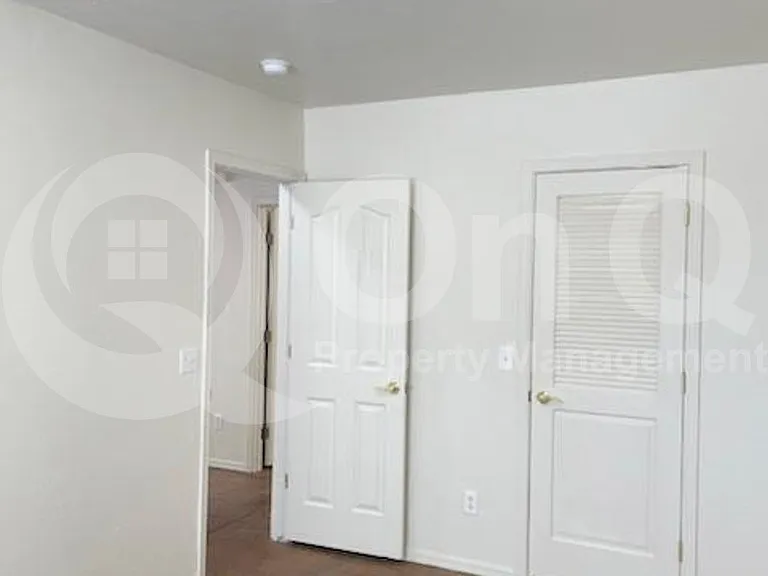 3480 S Clark Ave #1 — Photo 20