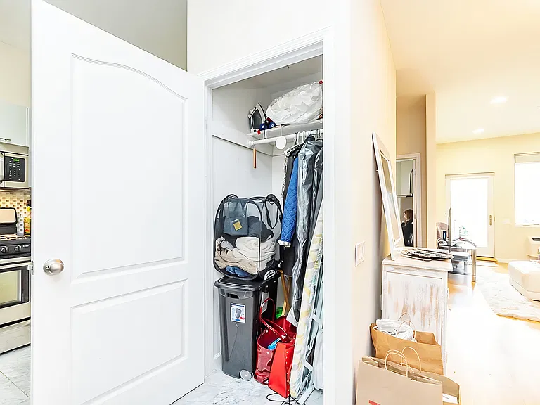 37-34 29th St #4D — Photo 4