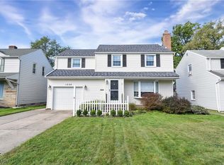 1204 Brainard Rd, Lyndhurst, OH 44124