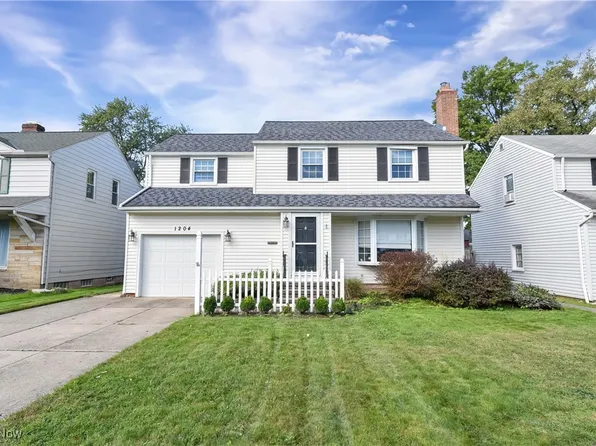 1204 Brainard Rd, Lyndhurst, OH 44124