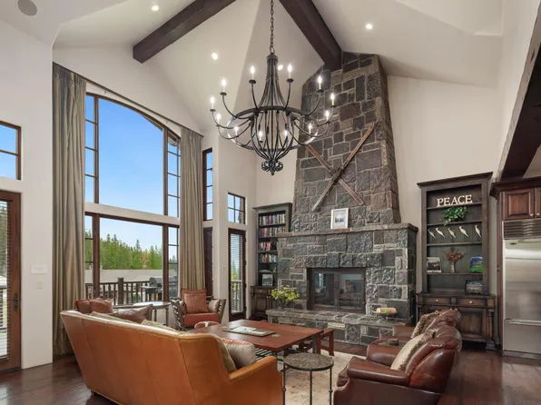149 Slopeside Dr, Whitefish, MT 59937
