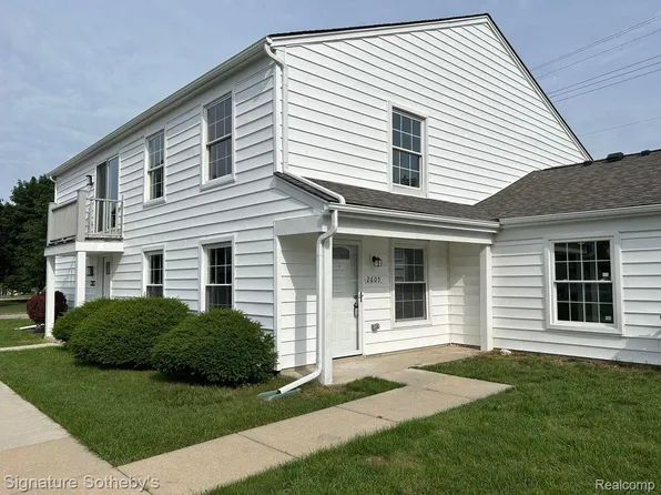 2605 Thornbrier Ct, Lake Orion, MI 48360